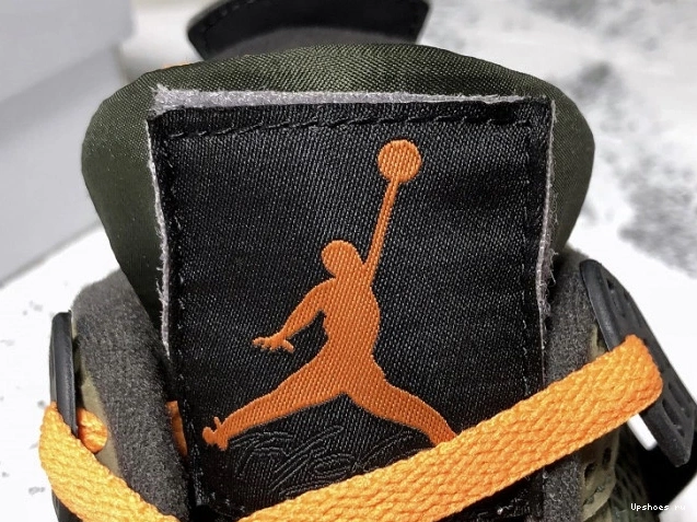 JORDAN JBM351 4 UNDEFEATED RETRO 0712